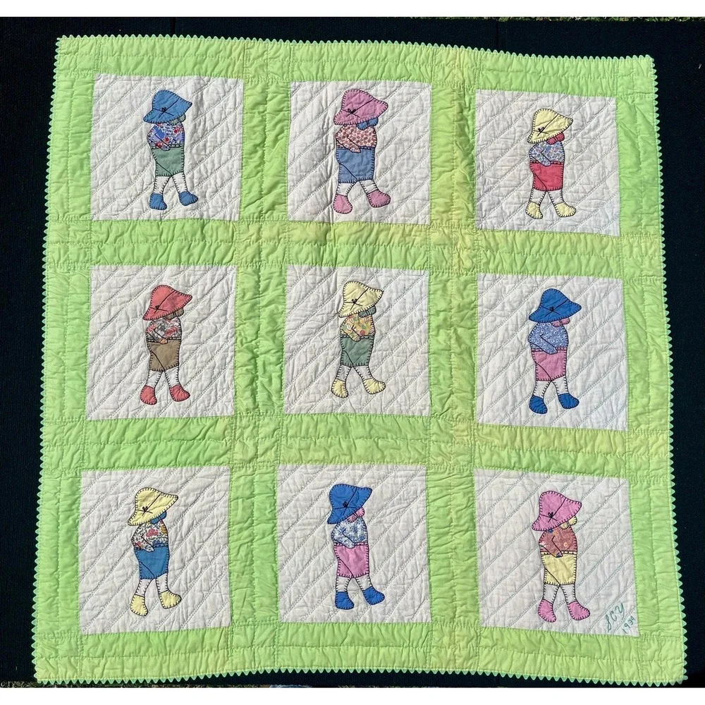 Vintage Sunbonnet Sue Quilt‎ 42x43 Signed SCY 1934 Handmade Child Blanket Quilt
